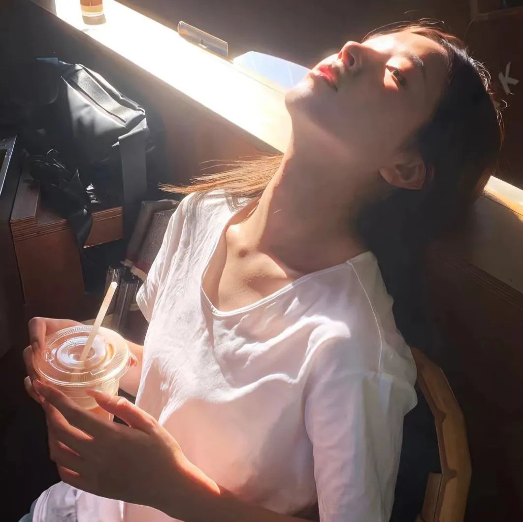 尘埃的女儿